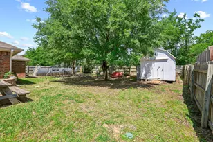 210 Bryant St, Pottsboro, TX 75076 - Photo 34