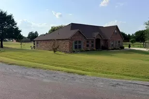 508 Lopez Dr, Sherman, TX 75090 - Photo 2