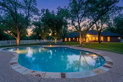 10008 Flight Plan Drive, Granbury, TX 76049 - Photo 28