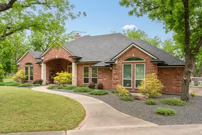 10008 Flight Plan Drive, Granbury, TX 76049 - Photo 2