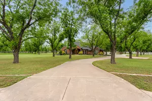 10008 Flight Plan Dr, Granbury, TX 76049 - Photo 38