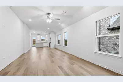 818 Whitmore Drive, Princeton, TX 75071 - Photo 10