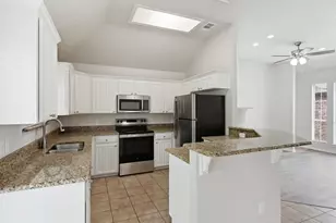 8040 Clear Brook Cir, Fort Worth, TX 76123 - Photo 6