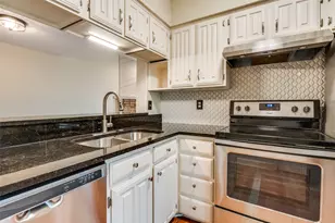7640 W Greenway Blvd, Dallas, TX 75209 - Photo 10