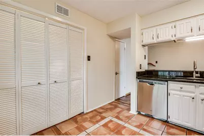 7640 W Greenway Boulevard #5K, Dallas, TX 75209 - Photo 12