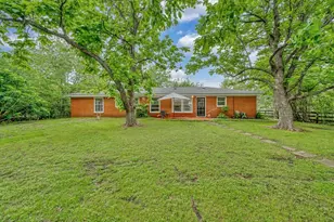 311 E Newland, Robinson, TX 76706 - Photo 32