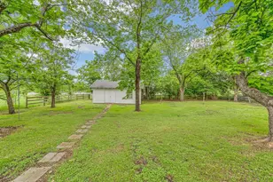 311 E Newland, Robinson, TX 76706 - Photo 30