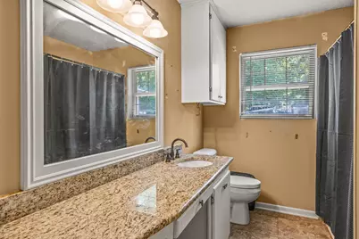 309 Henderson Street, Mt Pleasant, TX 75455 - Photo 10