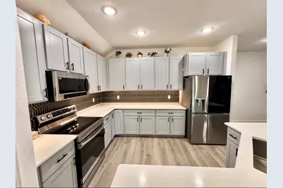 1134 Vintage Avenue, Gainesville, TX 76240 - Photo 8