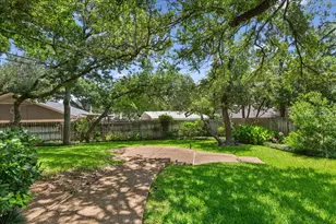 9920 Sandalwood Dr, Woodway, TX 76712 - Photo 40