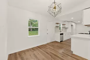 6323 Harmony Ln, Dallas, TX 75241 - Photo 6