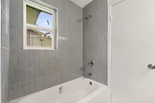 6323 Harmony Ln, Dallas, TX 75241 - Photo 16
