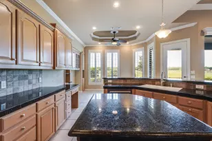 9520 Nutcracker Ct, Granbury, TX 76049 - Photo 18