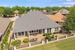 9520 Nutcracker Ct, Granbury, TX 76049 - Photo 34
