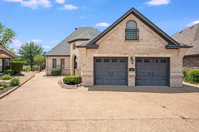 9520 Nutcracker Court, Granbury, TX 76049 - Photo 4