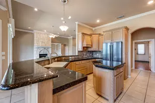 9520 Nutcracker Ct, Granbury, TX 76049 - Photo 16