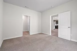 6356 Emerald Tree Ln, Dallas, TX 75241 - Photo 14