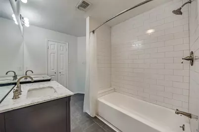 630 W Canty Street #B6, Dallas, TX 75208 - Photo 18