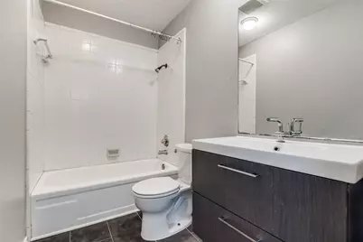 630 W Canty Street #B6, Dallas, TX 75208 - Photo 22