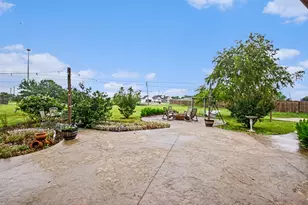 13154 Franklin Ln, Talty, TX 75126 - Photo 24
