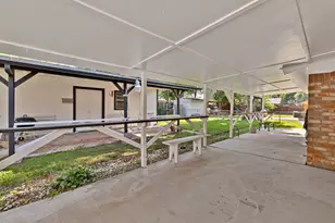 3205 McCollum St, Irving, TX 75061 - Photo 18