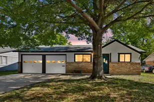 3205 McCollum St, Irving, TX 75061 - Photo 1