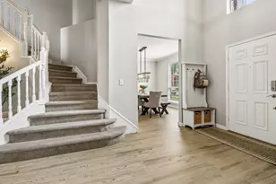 1318 Pinehurst Dr, Lewisville, TX 75077 - Photo 2
