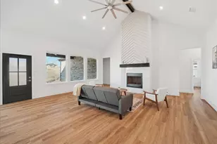 340 Slimp Blf, Azle, TX 76020 - Photo 16