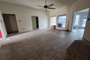 959 Aaron Dr, Burleson, TX 76028 - Photo 4