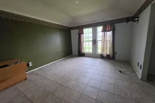 959 Aaron Dr, Burleson, TX 76028 - Photo 8