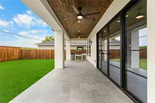 741 Edgefield Rd, Fort Worth, TX 76107 - Photo 36