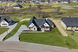 328 Slimp Blf, Azle, TX 76020 - Photo 36