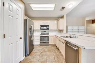 816 Willow Ct, Saginaw, TX 76179 - Photo 8