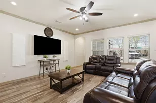 3021 Springview Ave, Dallas, TX 75216 - Photo 8