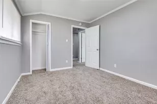 421 W 8th St, Lancaster, TX 75146 - Photo 20