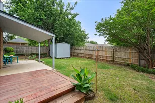 653 Ozark Ave, Burleson, TX 76028 - Photo 28