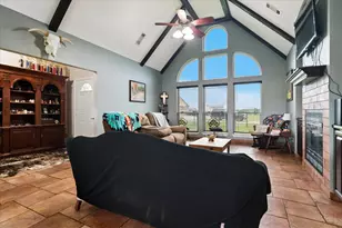 6005 Hawkeye Rd, Krum, TX 76249 - Photo 10