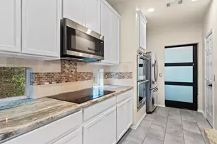 2815 S Serrano, Grand Prairie, TX 75054 - Photo 10