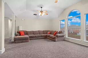 2815 S Serrano, Grand Prairie, TX 75054 - Photo 24