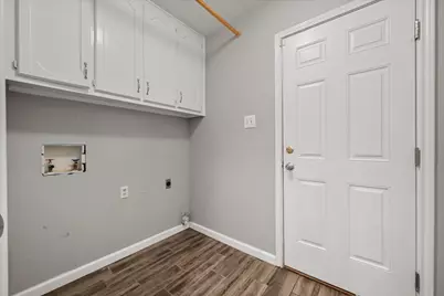 213 Meadowhill Drive, Benbrook, TX 76126 - Photo 26