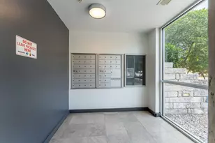 4040 N Hall St, Dallas, TX 75219 - Photo 36