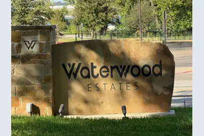 6004 Lakehurst Drive, Arlington, TX 76016 - Photo 2