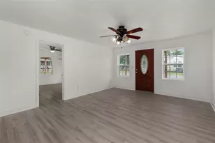 109 W Sedberry, Jefferson, TX 75657 - Photo 10