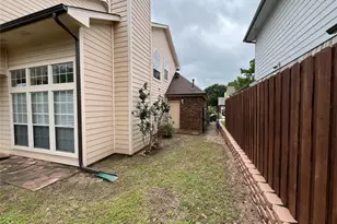 10012 Long Rifle Dr, Fort Worth, TX 76108 - Photo 36