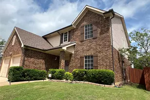 10012 Long Rifle Dr, Fort Worth, TX 76108 - Photo 2