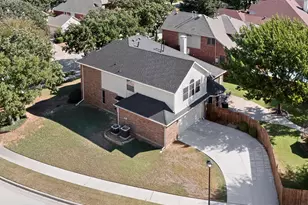 1808 Paddington Ct, Arlington, TX 76017 - Photo 30