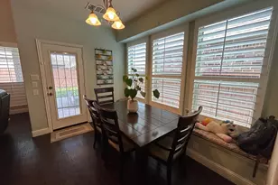316 Warwick Blvd, Lewisville, TX 75056 - Photo 8