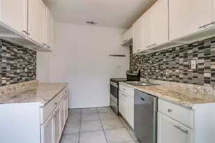 818 E Woodin Blvd, Dallas, TX 75216 - Photo 18