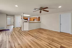 4304 Valview Dr, Waco, TX 76708 - Photo 10