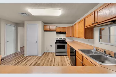 4304 Valview Drive, Waco, TX 76708 - Photo 8